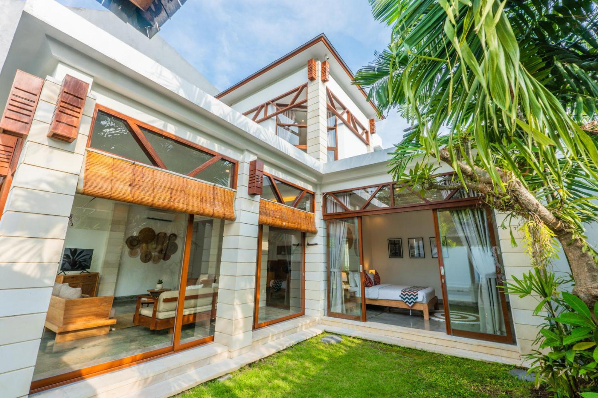 Canggu Escape Villa Exterior photo